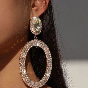 OVAL RHINESTONE EARRINGS